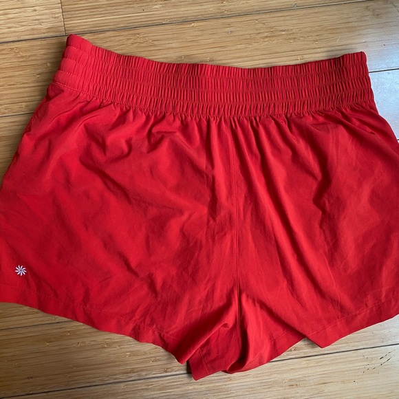 High Rise Weekender Run Short 3” - Picture 2 of 3